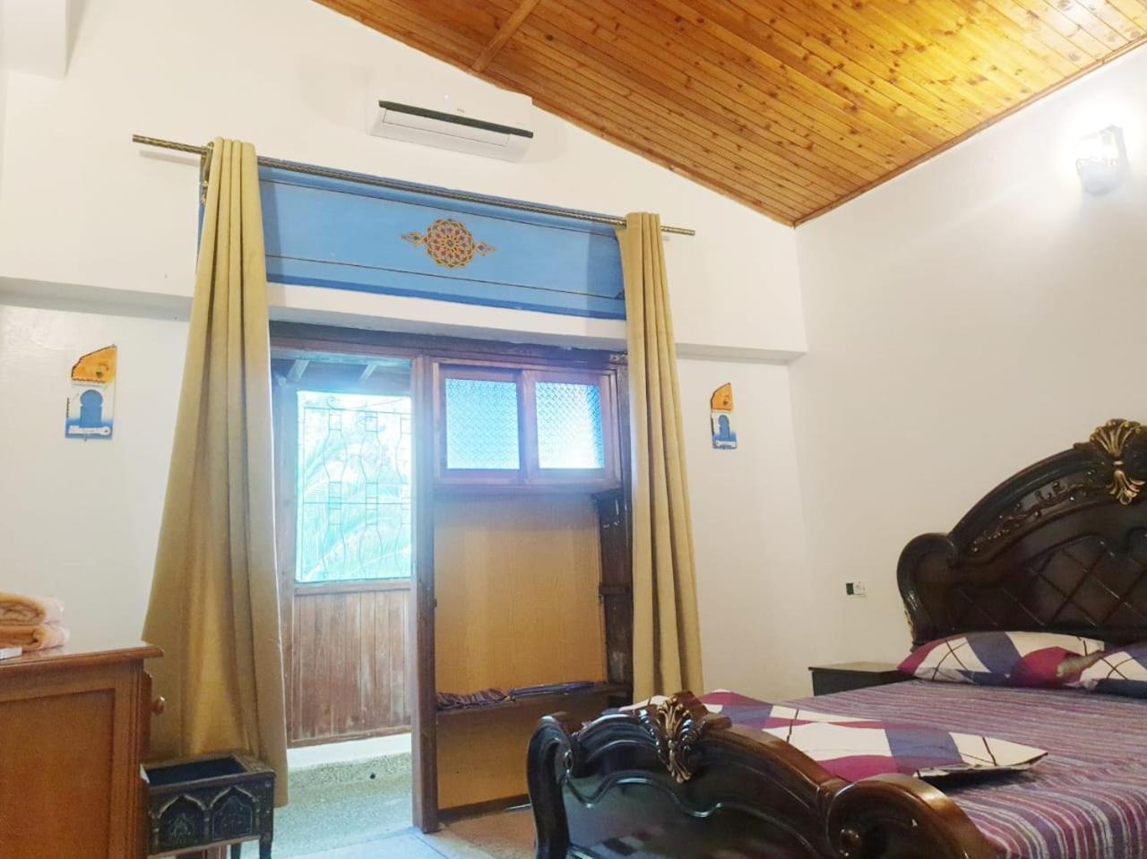 Dar Casa Plasa Grande 셰프샤우엔 외부 사진